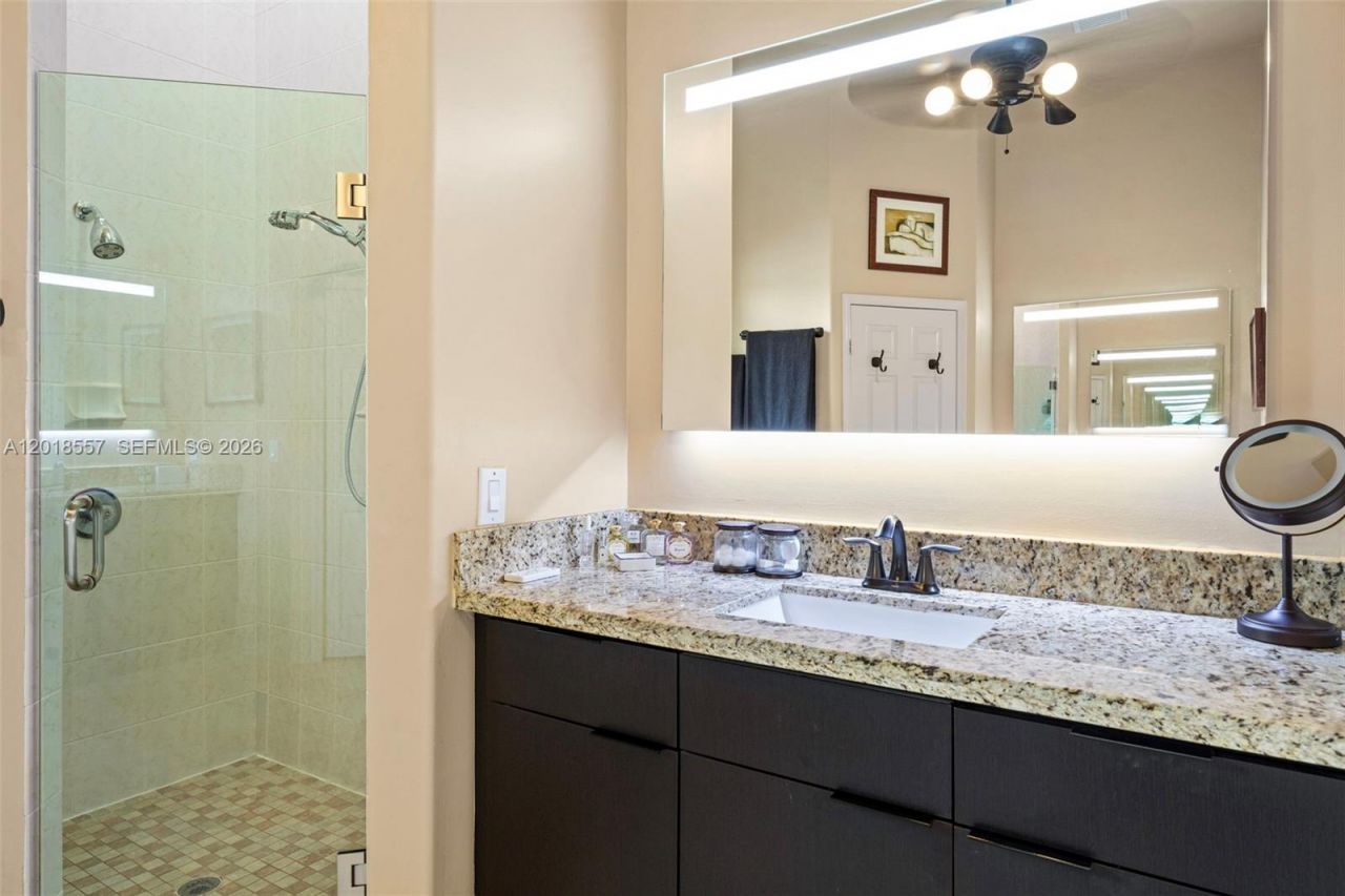 1170 NW 166th Ave, Pembroke Pines, FL 33028 Photo