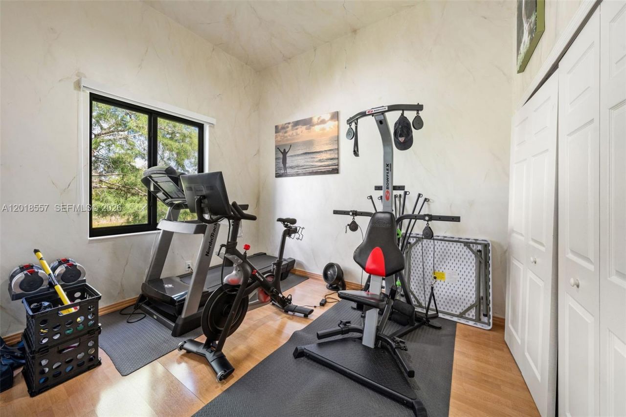1170 NW 166th Ave, Pembroke Pines, FL 33028 Photo