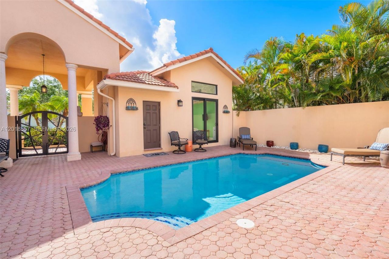 1170 NW 166th Ave, Pembroke Pines, FL 33028 Photo