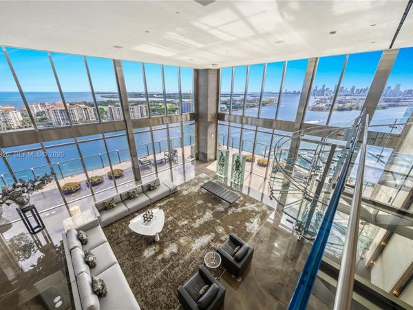 800 S Pointe Dr, Unit Penthouse, Miami Beach, FL 33139