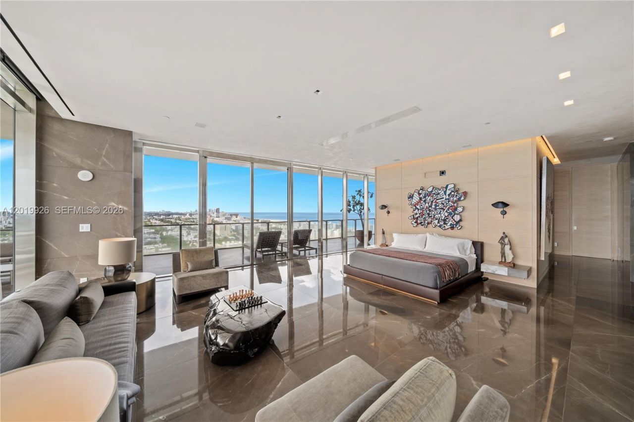 800 S Pointe Dr, Unit Penthouse, Miami Beach, FL 33139 Photo