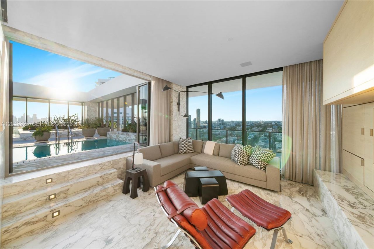800 S Pointe Dr, Unit Penthouse, Miami Beach, FL 33139 Photo