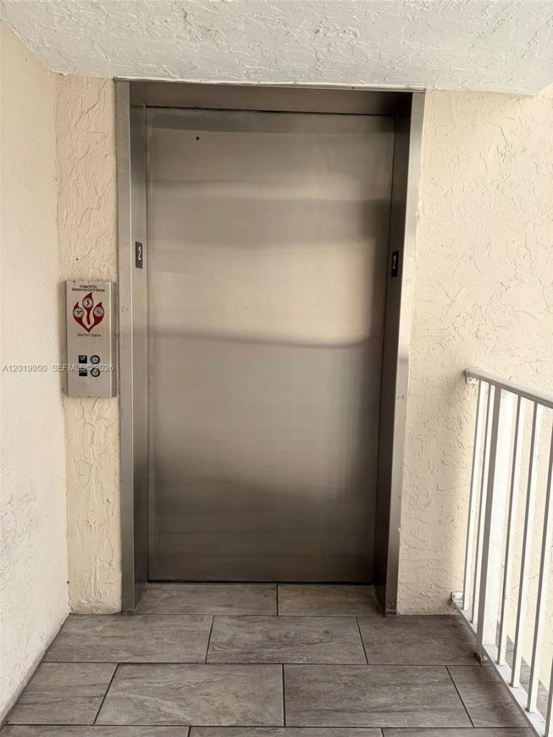 8200 SW 210th St , Unit 213, Cutler Bay, FL 33189 Photo