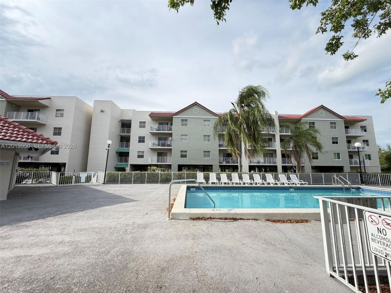 8200 SW 210th St , Unit 213, Cutler Bay, FL 33189 Photo
