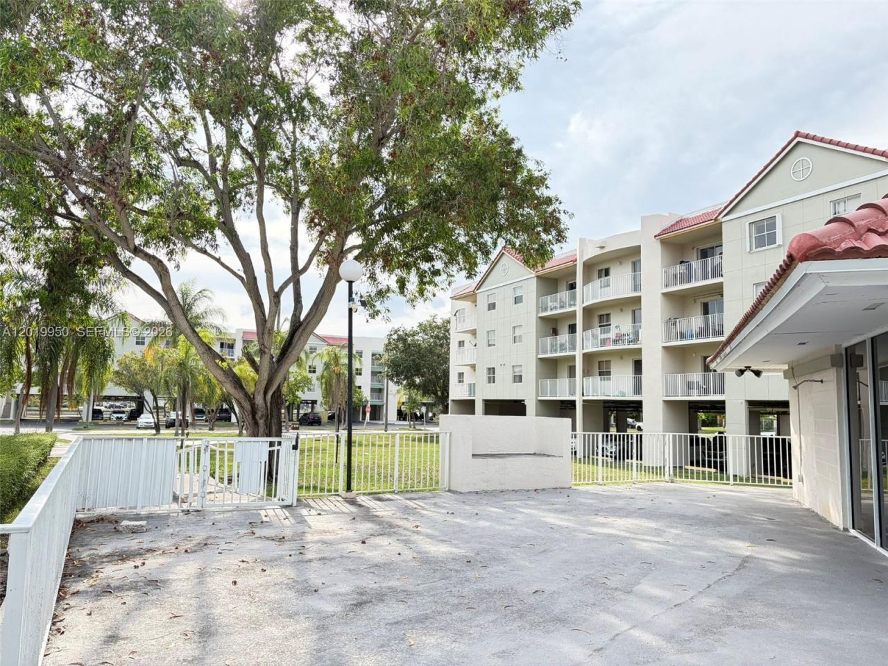 8200 SW 210th St , Unit 213, Cutler Bay, FL 33189 Photo