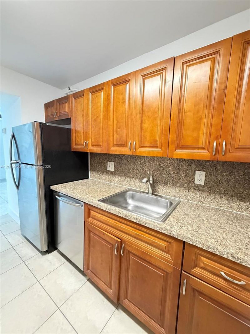 8200 SW 210th St , Unit 213, Cutler Bay, FL 33189 Photo