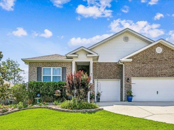 972 Jacobs Way, Cantonment, FL 32533