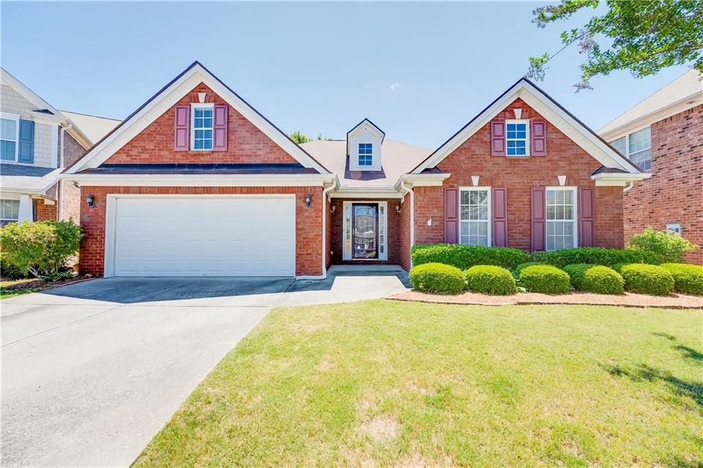2126 Benchmark Drive, Snellville, GA 30078 Main Photo