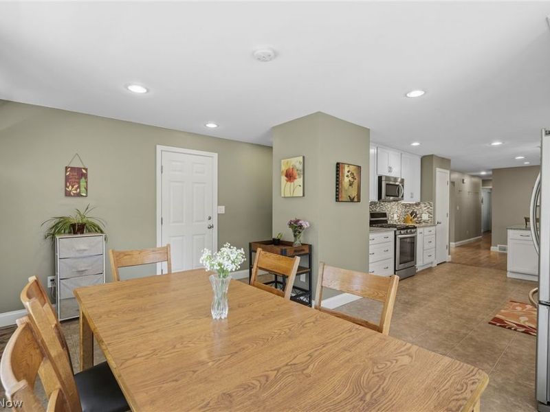 34740 Sherwood Drive, Solon, OH 44139 Photo 18