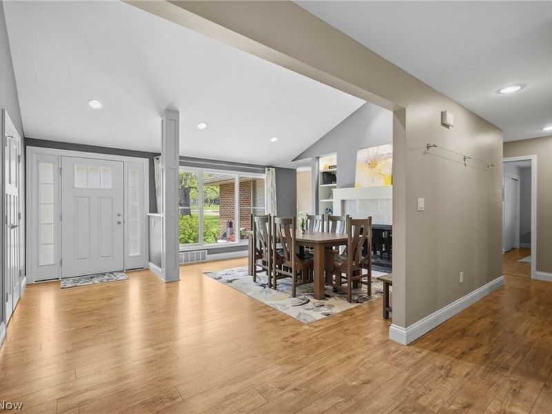 34740 Sherwood Drive, Solon, OH 44139 Photo 4