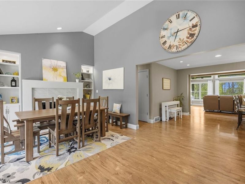 34740 Sherwood Drive, Solon, OH 44139 Photo 5