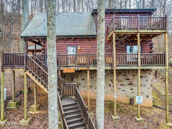 1910 Orchard Drive, Sevierville, TN 37876