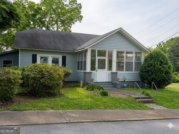 102 Johnson Street, Hogansville, GA 30230