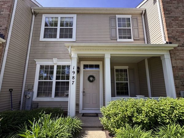 1987 Yasgur Drive , Woodstock, IL 60098