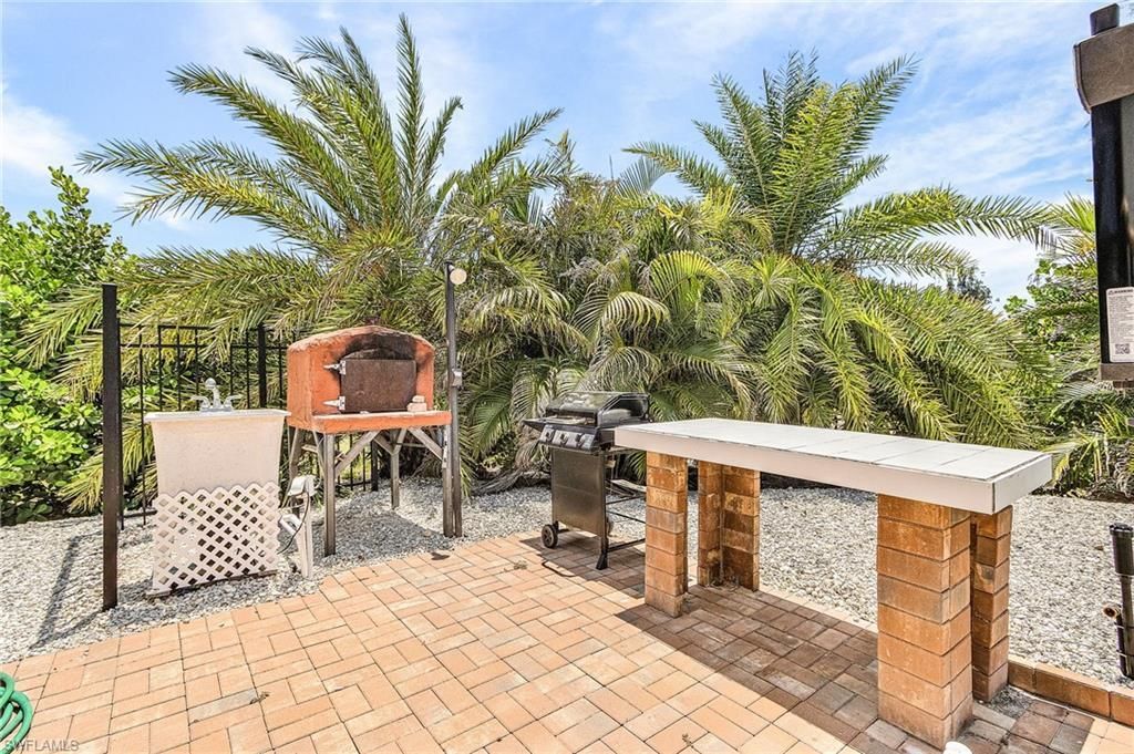 5839 Bonita Rd , Bokeelia, FL 33922 Photo