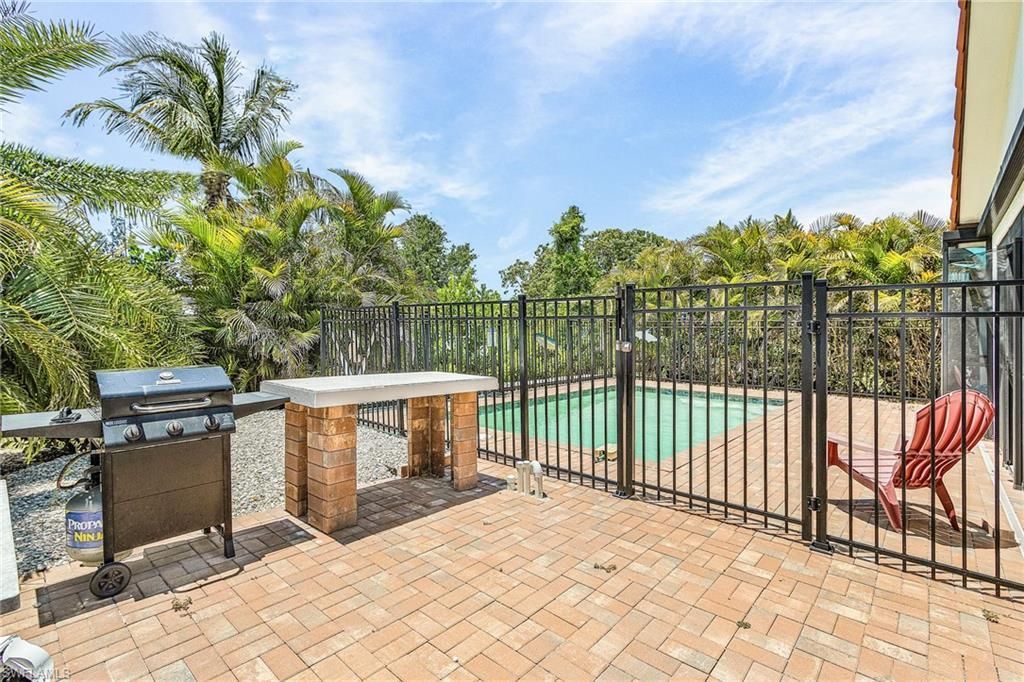 5839 Bonita Rd , Bokeelia, FL 33922 Photo