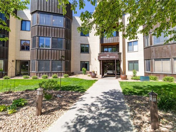 111 Imperial Drive W, Unit 101, West Saint Paul, MN 55118