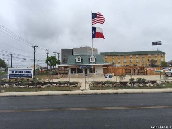6018 EXCHANGE PKWY, Leon Valley, TX 78238