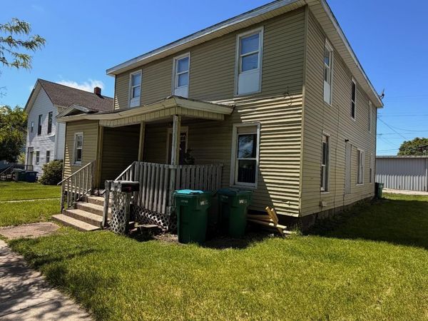 307 State Street, LaPorte, IN 46350