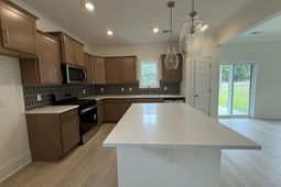 645 Honeydew Drive photo 4