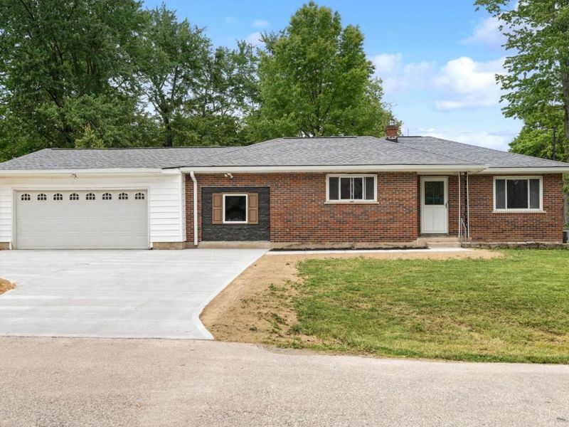 836 Fayebanks Lane, Union Twp, OH 45245 Photo 1