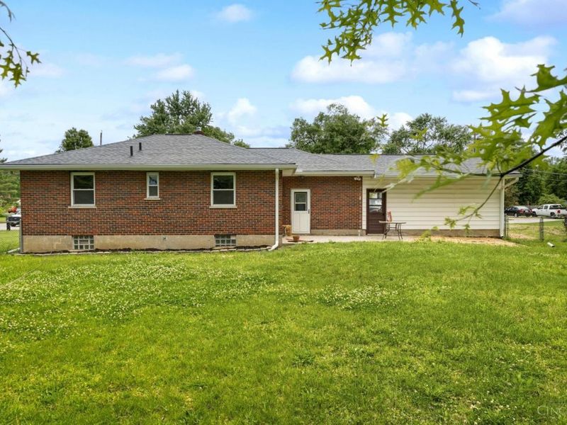 836 Fayebanks Lane, Union Twp, OH 45245 Photo 4