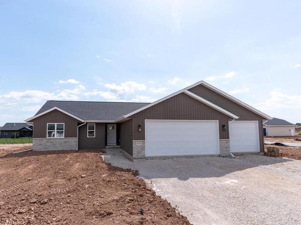 N9222 ANTON STREET, Appleton, WI 54915