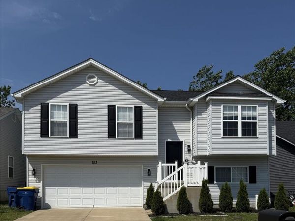 123 Doctrine Drive , Festus, MO 63028