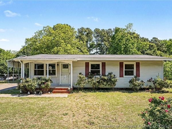 420 Wallace Mclean Road, Raeford, NC 28376