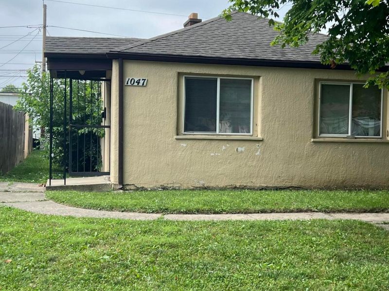 1045 Loretta Avenue, Columbus, OH 43211 Photo 11