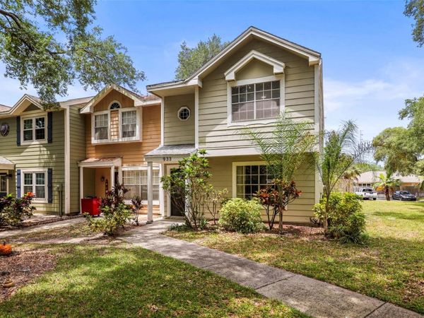 933 HAMILTON COURT , PALM HARBOR, FL 34683