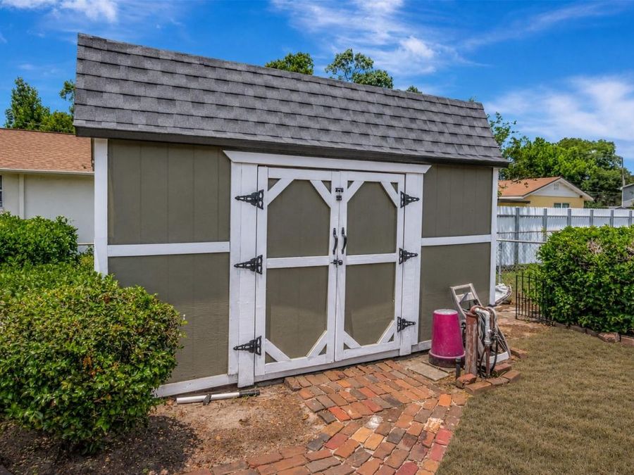 Property Image 32