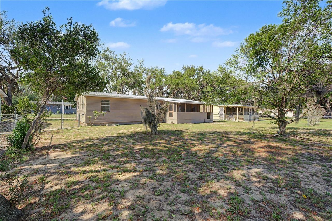 4717 Howard Street , Sebring, FL 33870 Photo
