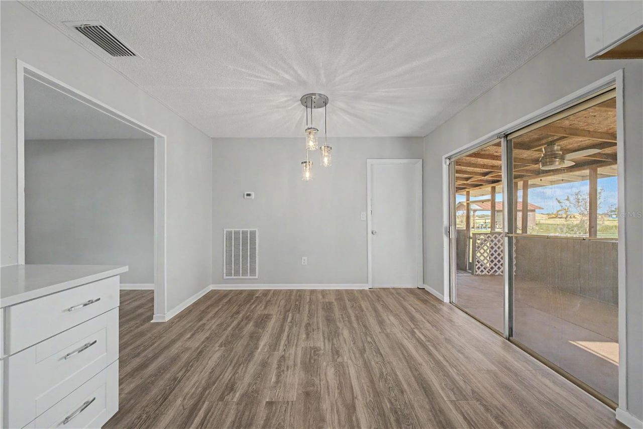 4717 Howard Street , Sebring, FL 33870 Photo