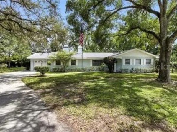 2510 LAKE ELLEN DRIVE , TAMPA, FL 33618
