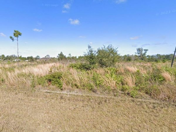 220 MAGNOLIA DRIVE , INDIAN LAKE ESTATES, FL 33855