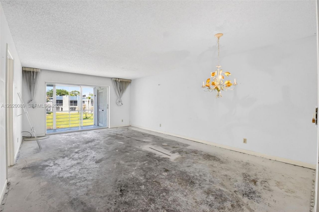 2901 Fiore Way , Unit 2020, Delray Beach, FL 33445 Photo