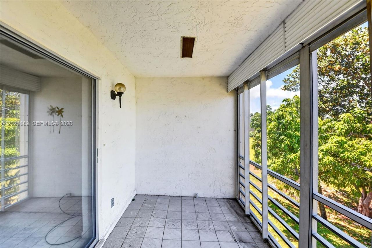 2901 Fiore Way , Unit 2020, Delray Beach, FL 33445 Photo