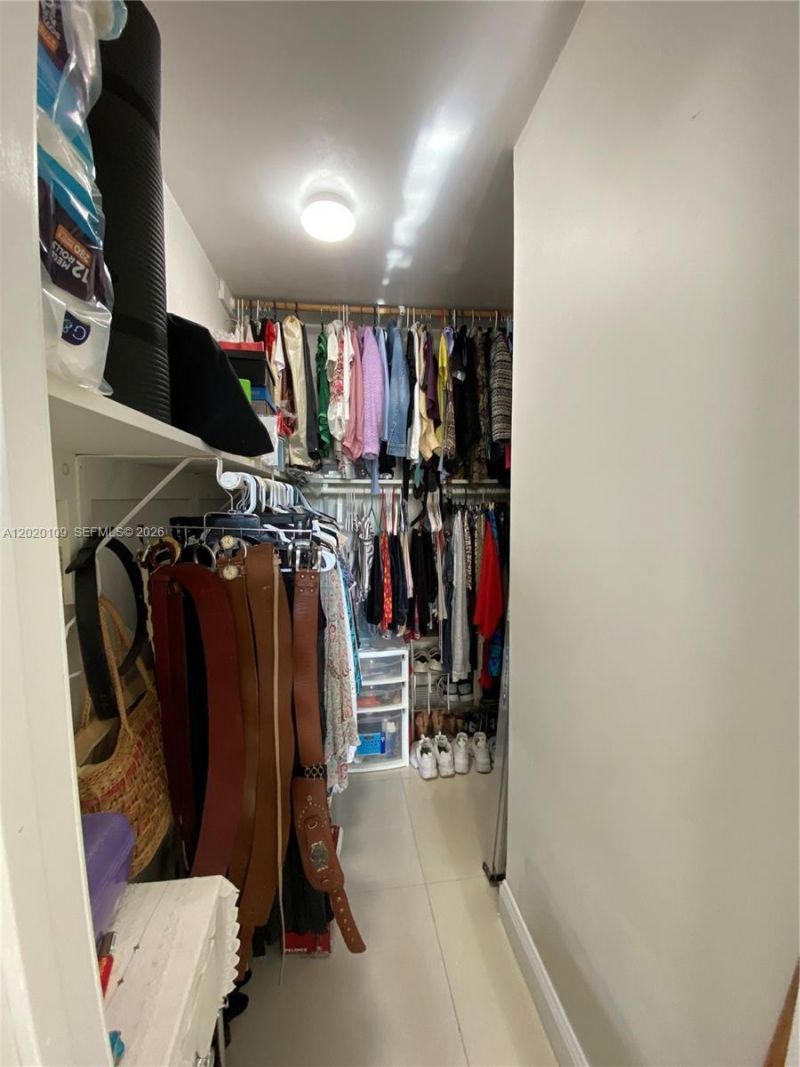 5050 NW 7th St , Unit 312, Miami, FL 33126 Photo