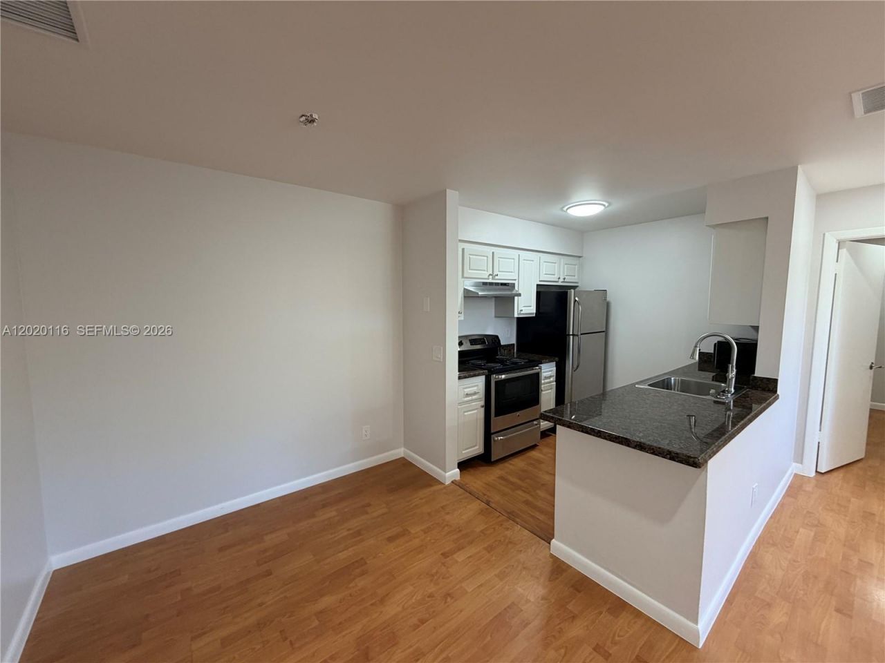 716 NW 103rd Ter , Unit 203, Pembroke Pines, FL 33026 Photo