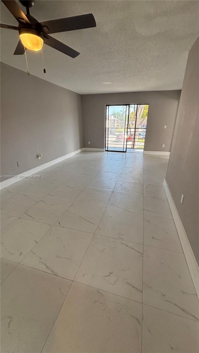 20825 NE 8th Ct, Unit 204-19, Miami, FL 33179 Photo
