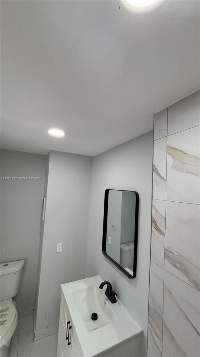 20825 NE 8th Ct, Unit 204-19, Miami, FL 33179 Photo