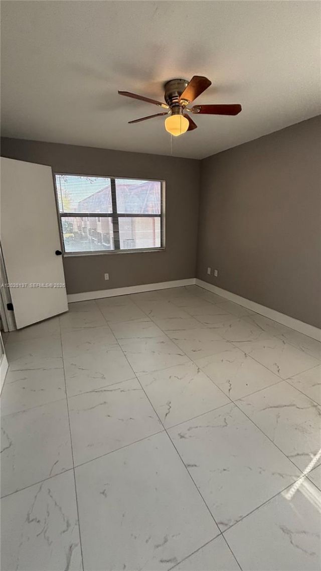 20825 NE 8th Ct, Unit 204-19, Miami, FL 33179 Photo