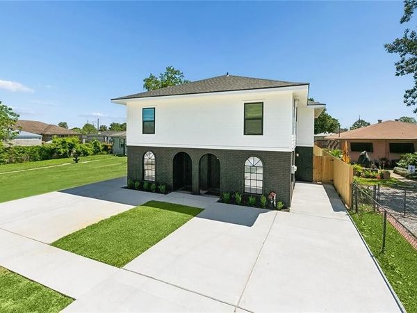 711 CALVERT Avenue, Metairie, LA 70001