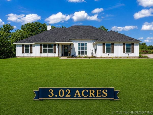 17957 Bridgeview Road , Madill, OK 73446