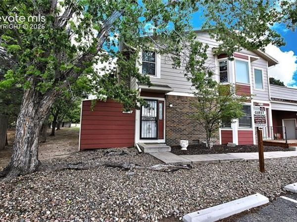 488 W Rockrimmon Boulevard, Unit G, Colorado Springs, CO 80919