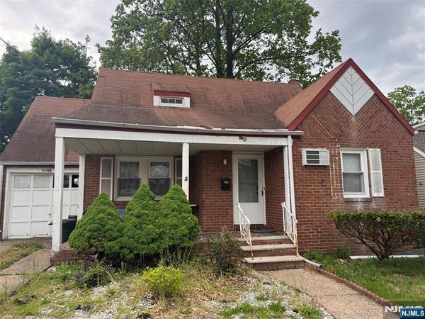 1-26 34th Street, FAIRLAWN, NJ 07410