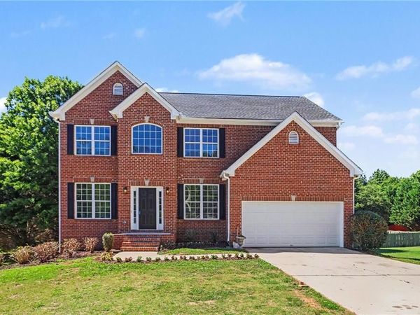 5090 Bishops Row, Austell, GA 30106