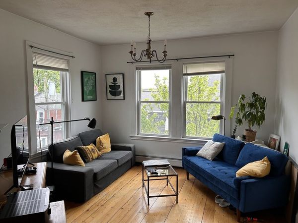 35 Houghton St, Unit 3, Somerville, MA 02143