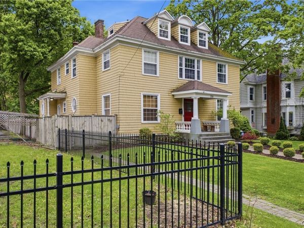 216 Highland Avenue, Syracuse, NY 13203